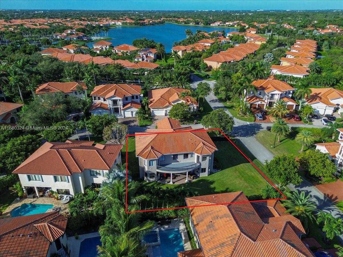 Small Image of 18835 SOUTH WEST 76TH CT, Cutler Bay Number 6