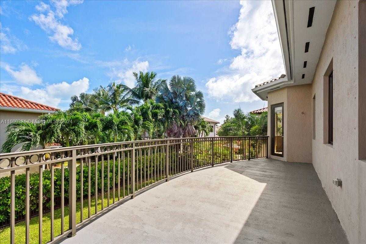Small Image of 18835 SOUTH WEST 76TH CT, Cutler Bay Number 66