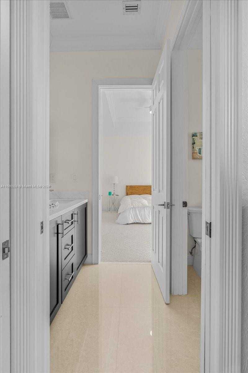 Small Image of 18835 SOUTH WEST 76TH CT, Cutler Bay Number 69