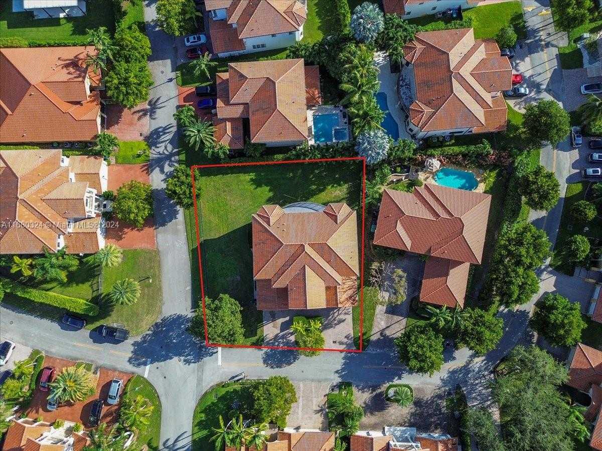 Small Image of 18835 SOUTH WEST 76TH CT, Cutler Bay Number 7