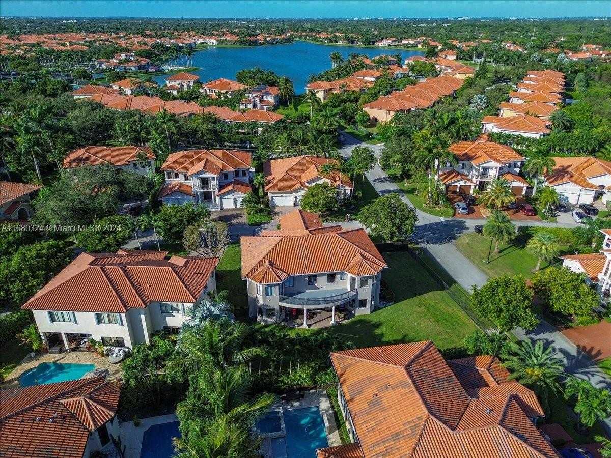 Small Image of 18835 SOUTH WEST 76TH CT, Cutler Bay Number 9