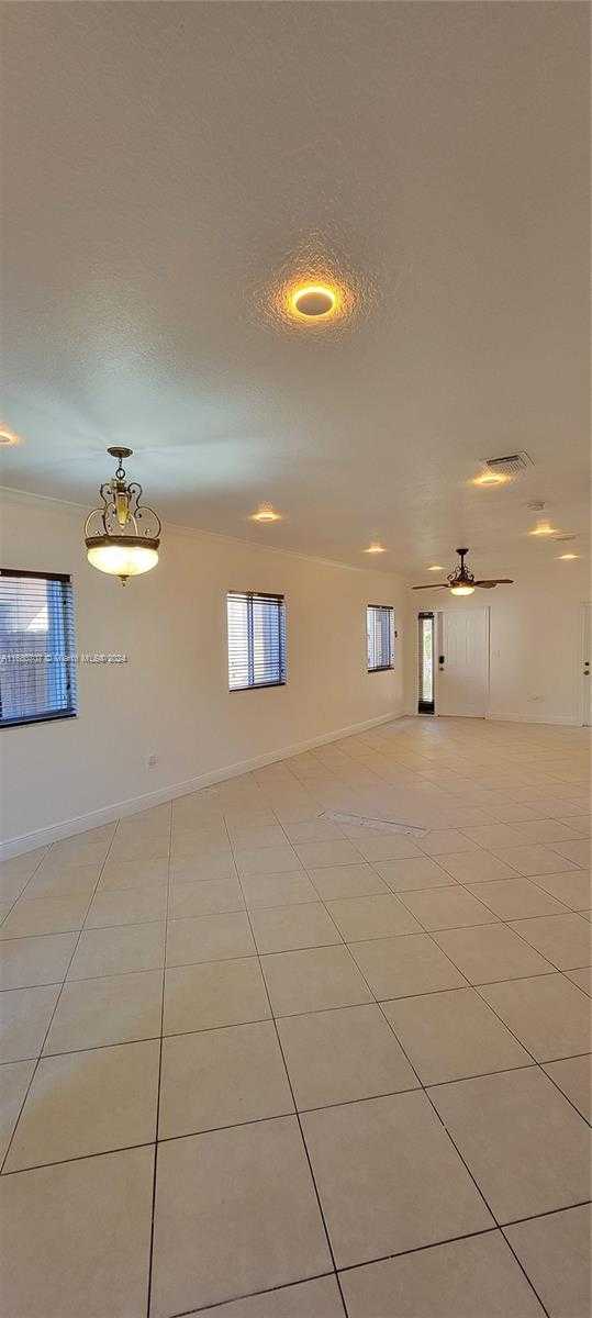 Small Image of 3377 NORTH EAST 4TH ST, Homestead Number 34