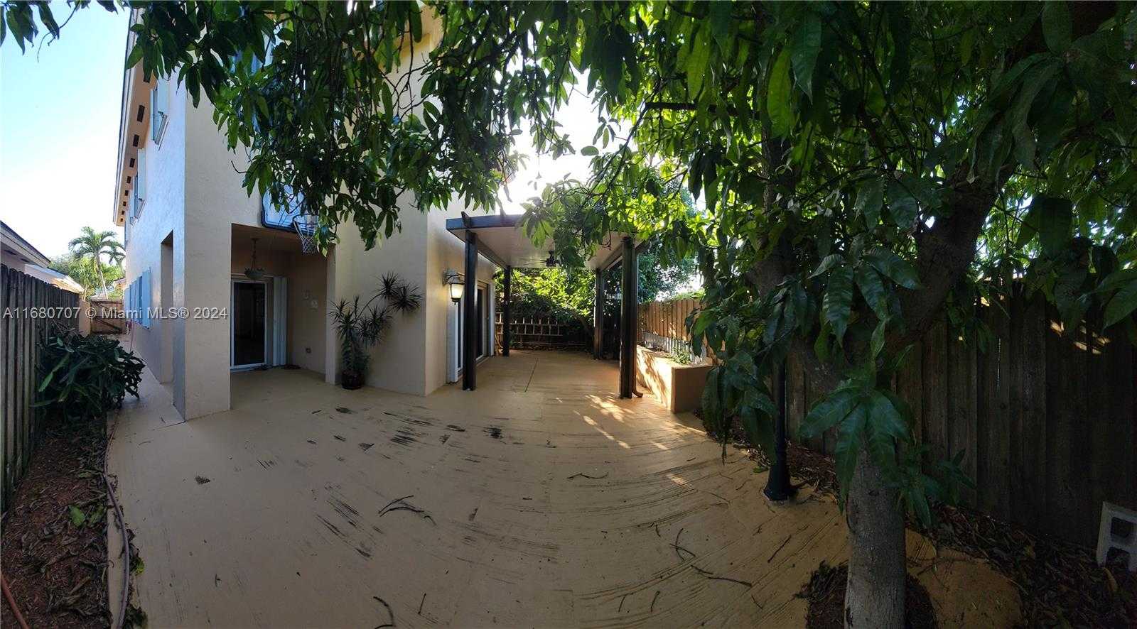 Small Image of 3377 NORTH EAST 4TH ST, Homestead Number 71