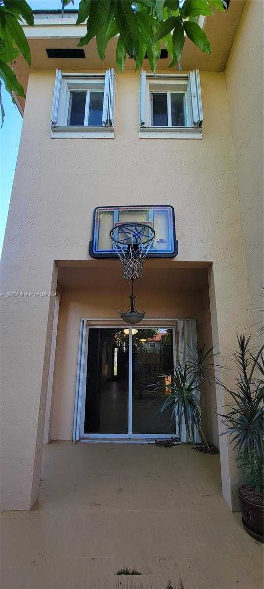 Small Image of 3377 NORTH EAST 4TH ST, Homestead Number 74