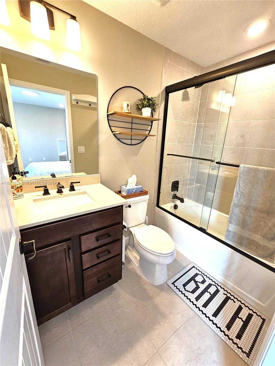 Small Image of 8172 NORTH WEST 78TH ST, Tamarac Number 13