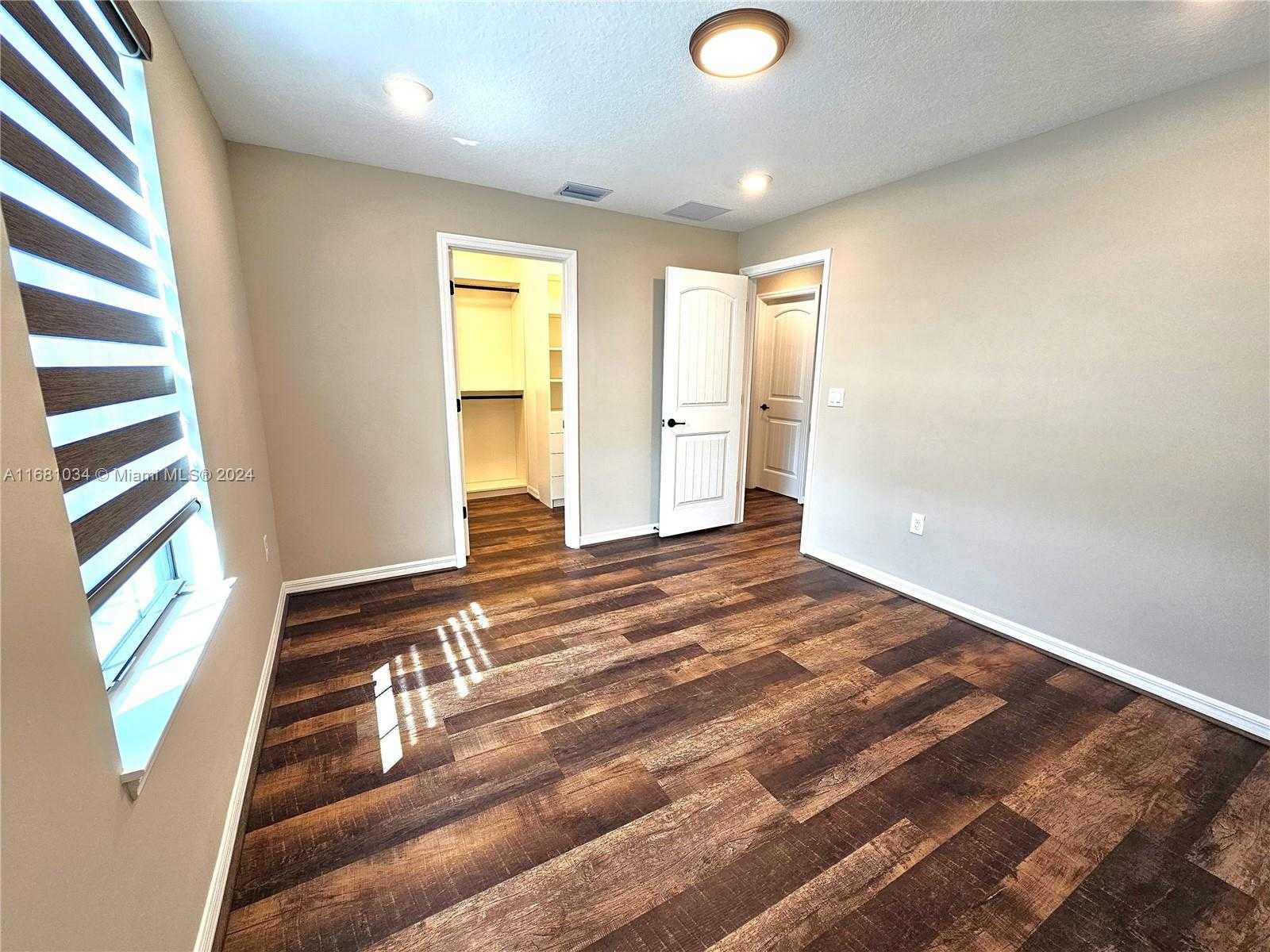 Small Image of 8172 NORTH WEST 78TH ST, Tamarac Number 15