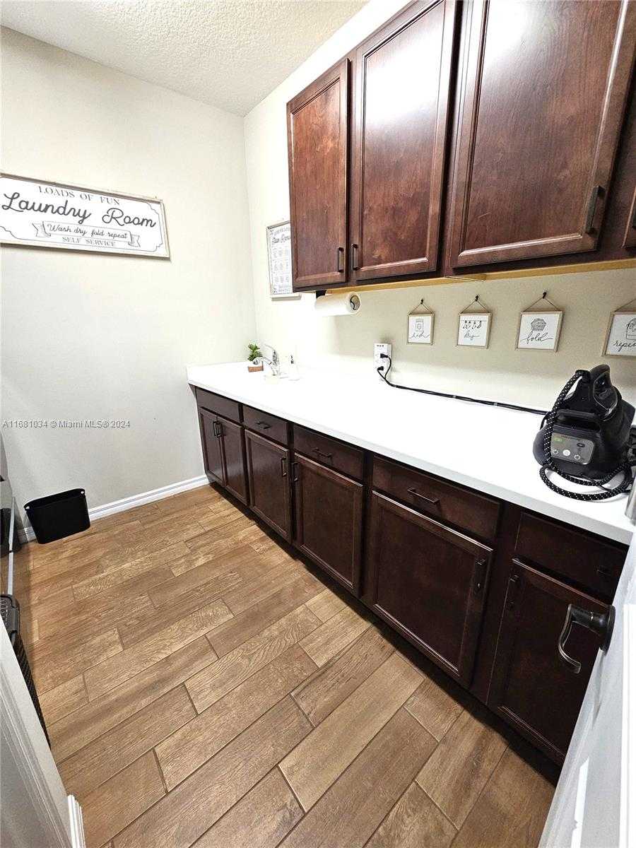 Small Image of 8172 NORTH WEST 78TH ST, Tamarac Number 29