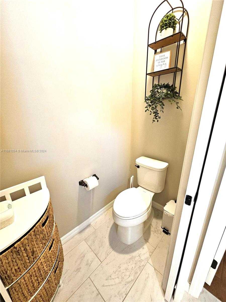 Small Image of 8172 NORTH WEST 78TH ST, Tamarac Number 38