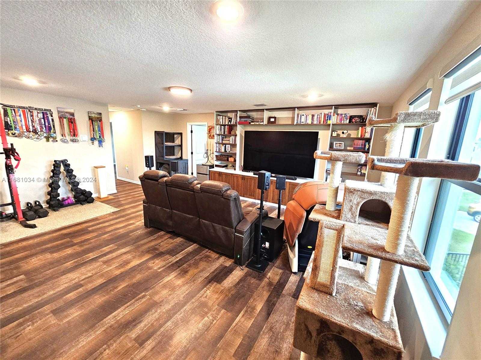 Small Image of 8172 NORTH WEST 78TH ST, Tamarac Number 42