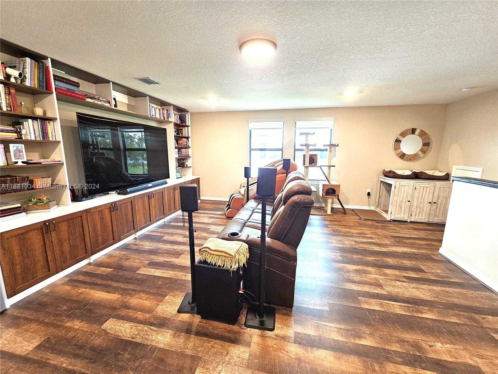 Small Image of 8172 NORTH WEST 78TH ST, Tamarac Number 44