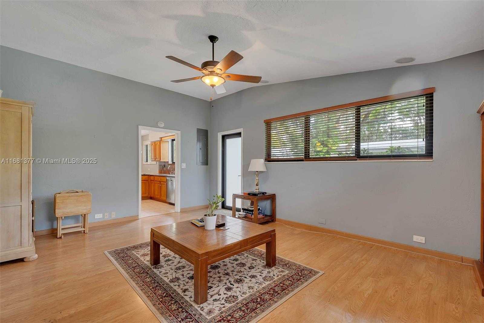 Small Image of 7901 SW 133rd St, Miami, FL 33156, USA Number 13
