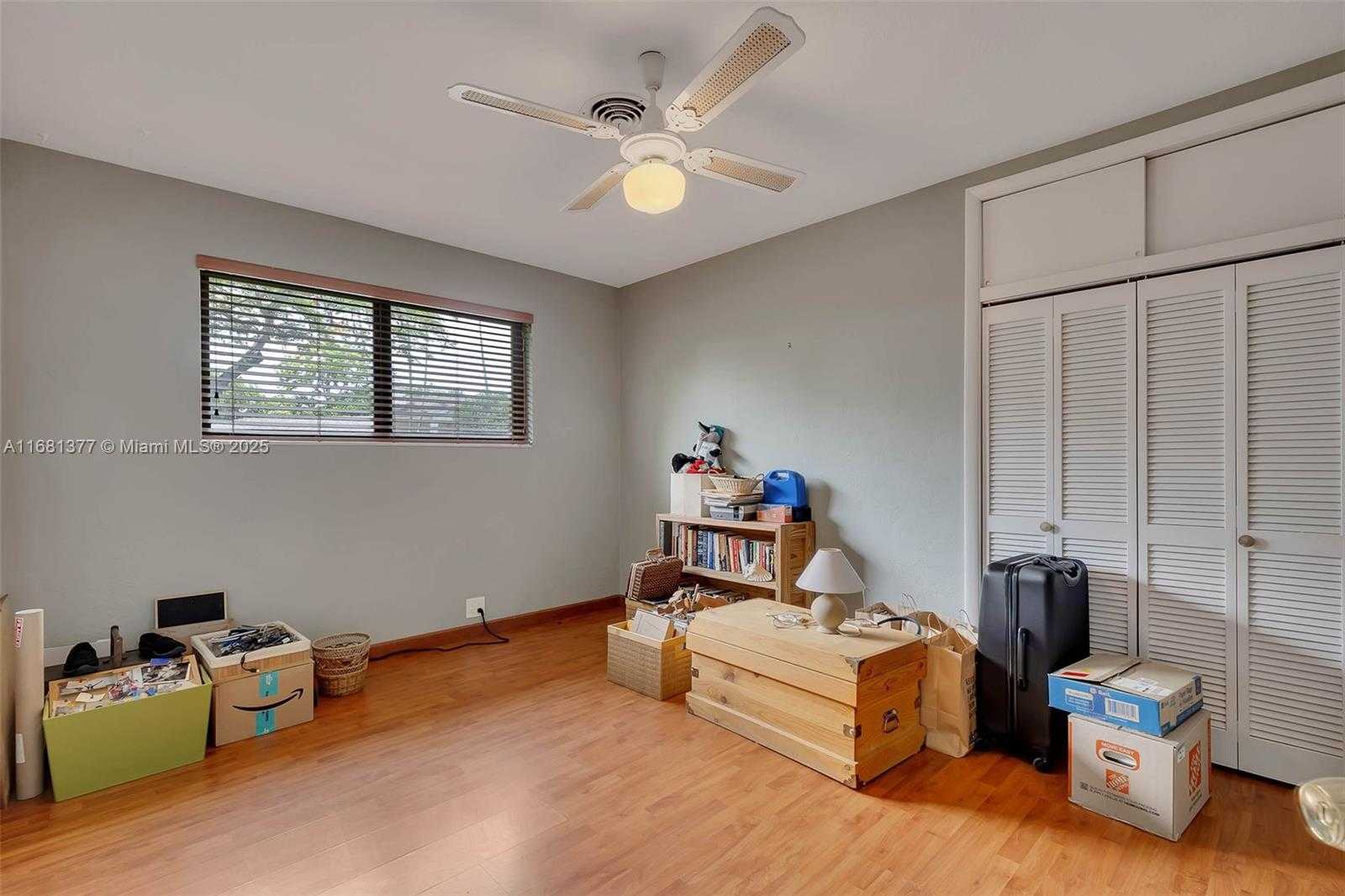 Small Image of 7901 SW 133rd St, Miami, FL 33156, USA Number 17