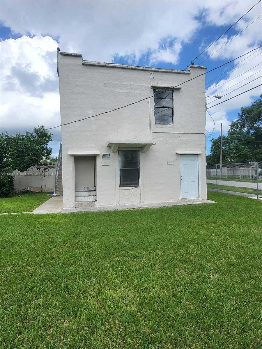 Small Image of Homestead Number 15