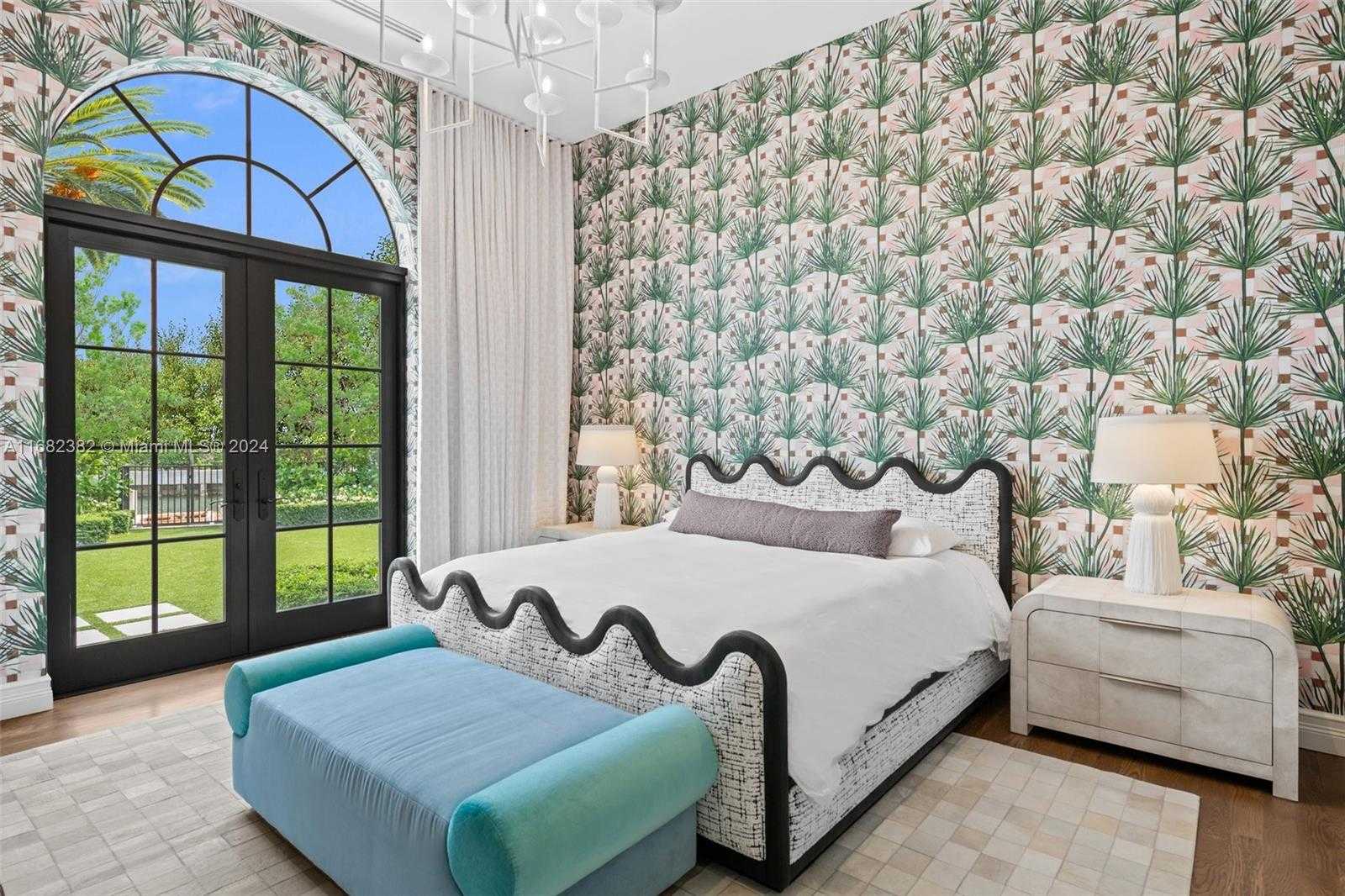 Small Image of 406 TAMARIND DR, Hallandale Beach Number 17