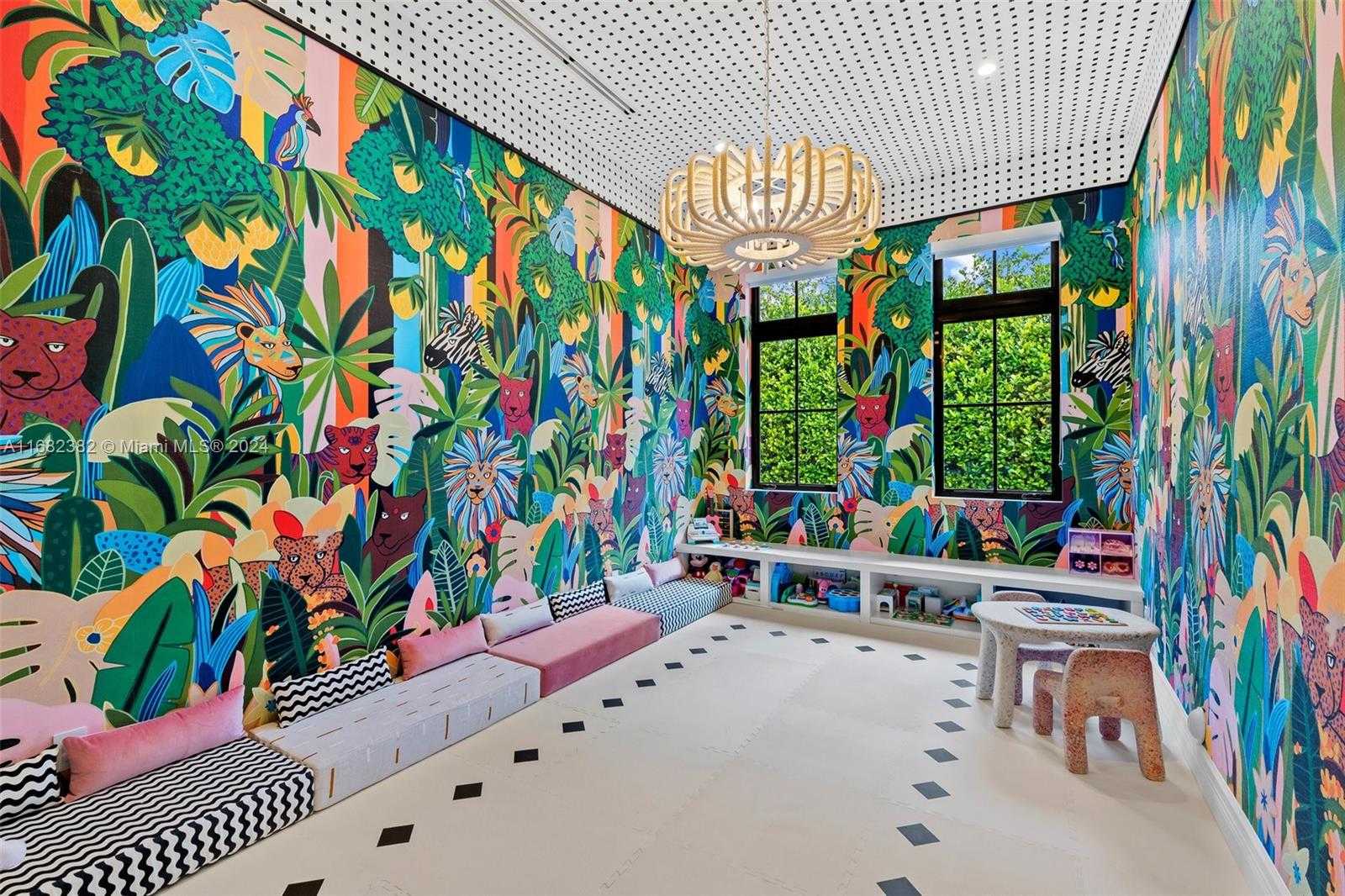 Small Image of 406 TAMARIND DR, Hallandale Beach Number 18
