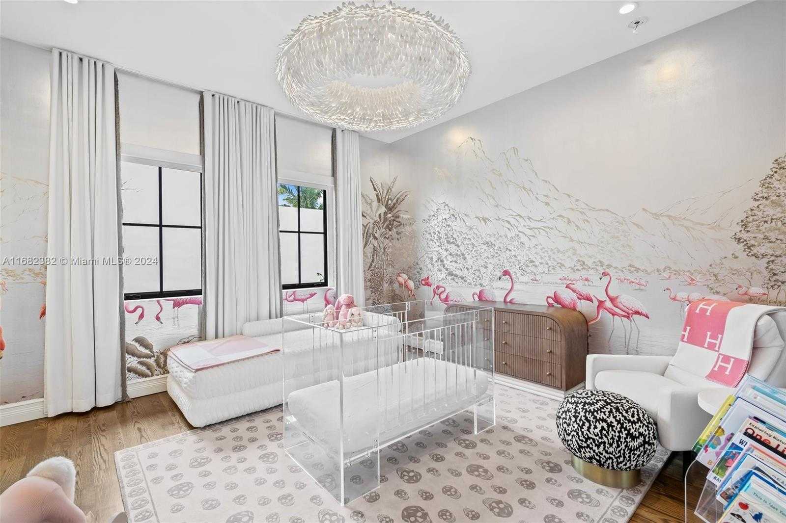 Small Image of 406 TAMARIND DR, Hallandale Beach Number 27