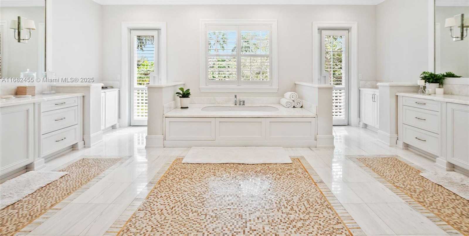 Small Image of 5901 ROLLING ROAD DR, Pinecrest Number 28