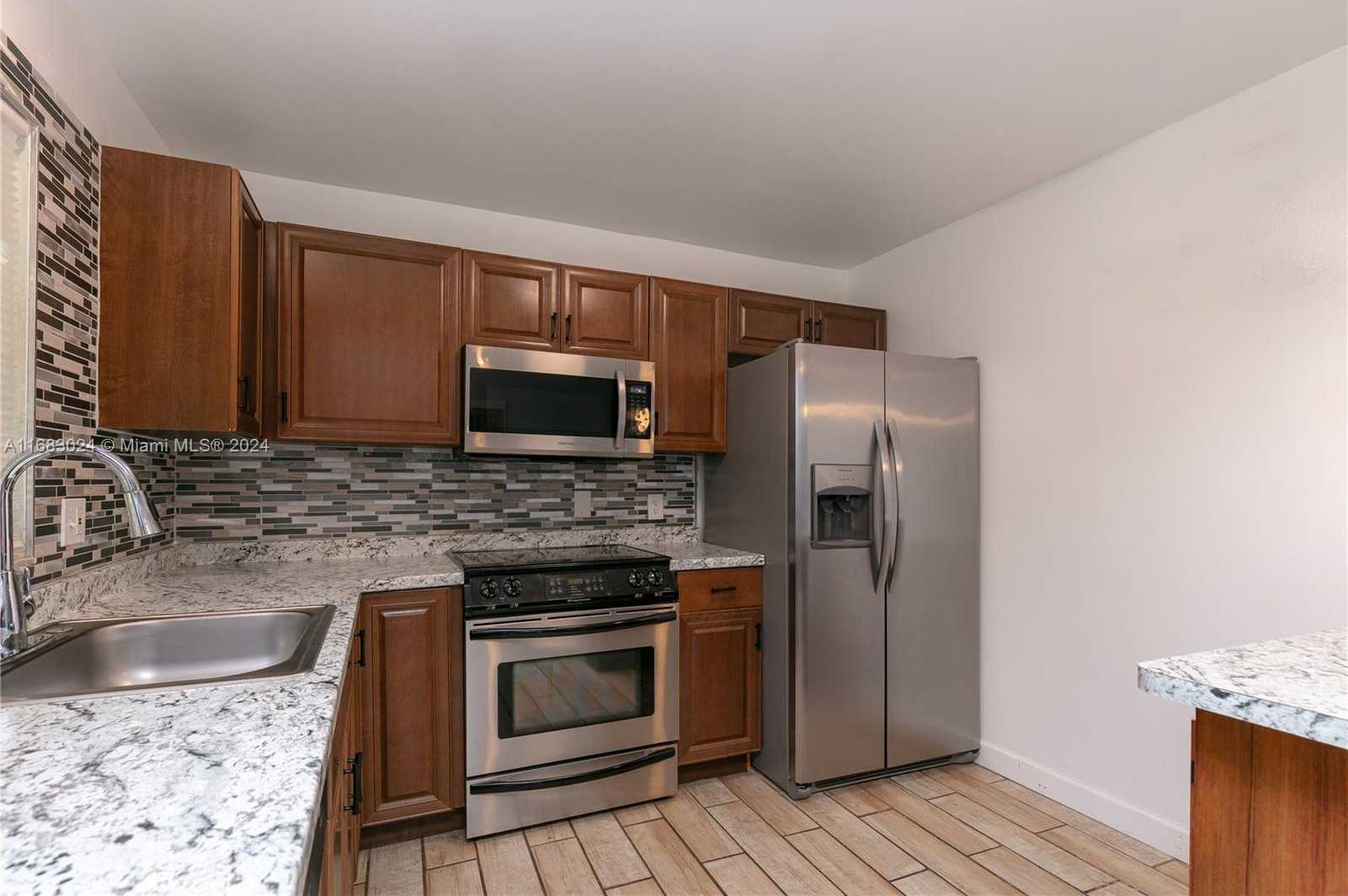 Small Image of 2510 SOUTH WEST NATURA BLVD, Deerfield Beach Number 14