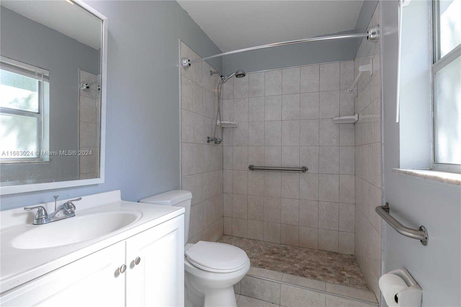 Small Image of 2510 SOUTH WEST NATURA BLVD, Deerfield Beach Number 20