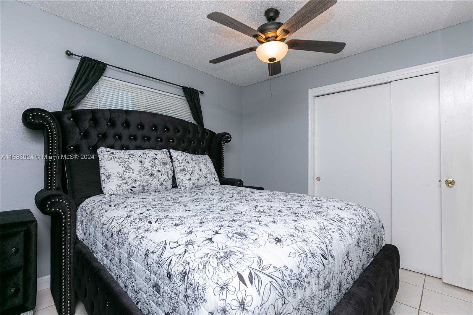 Small Image of 2510 SOUTH WEST NATURA BLVD, Deerfield Beach Number 23