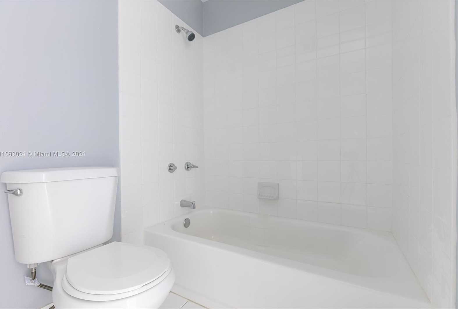 Small Image of 2510 SOUTH WEST NATURA BLVD, Deerfield Beach Number 25