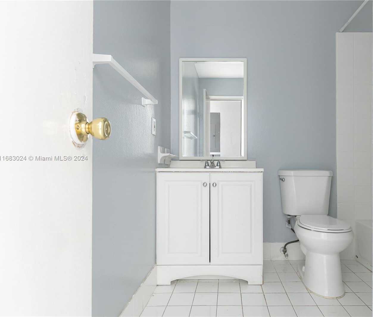 Small Image of 2510 SOUTH WEST NATURA BLVD, Deerfield Beach Number 27