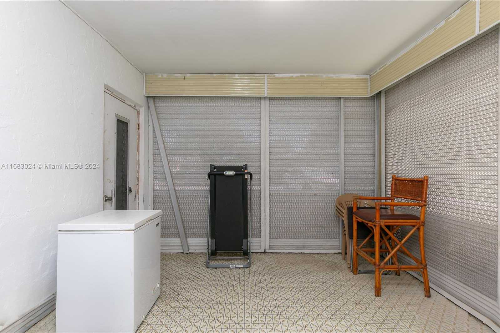 Small Image of 2510 SOUTH WEST NATURA BLVD, Deerfield Beach Number 30