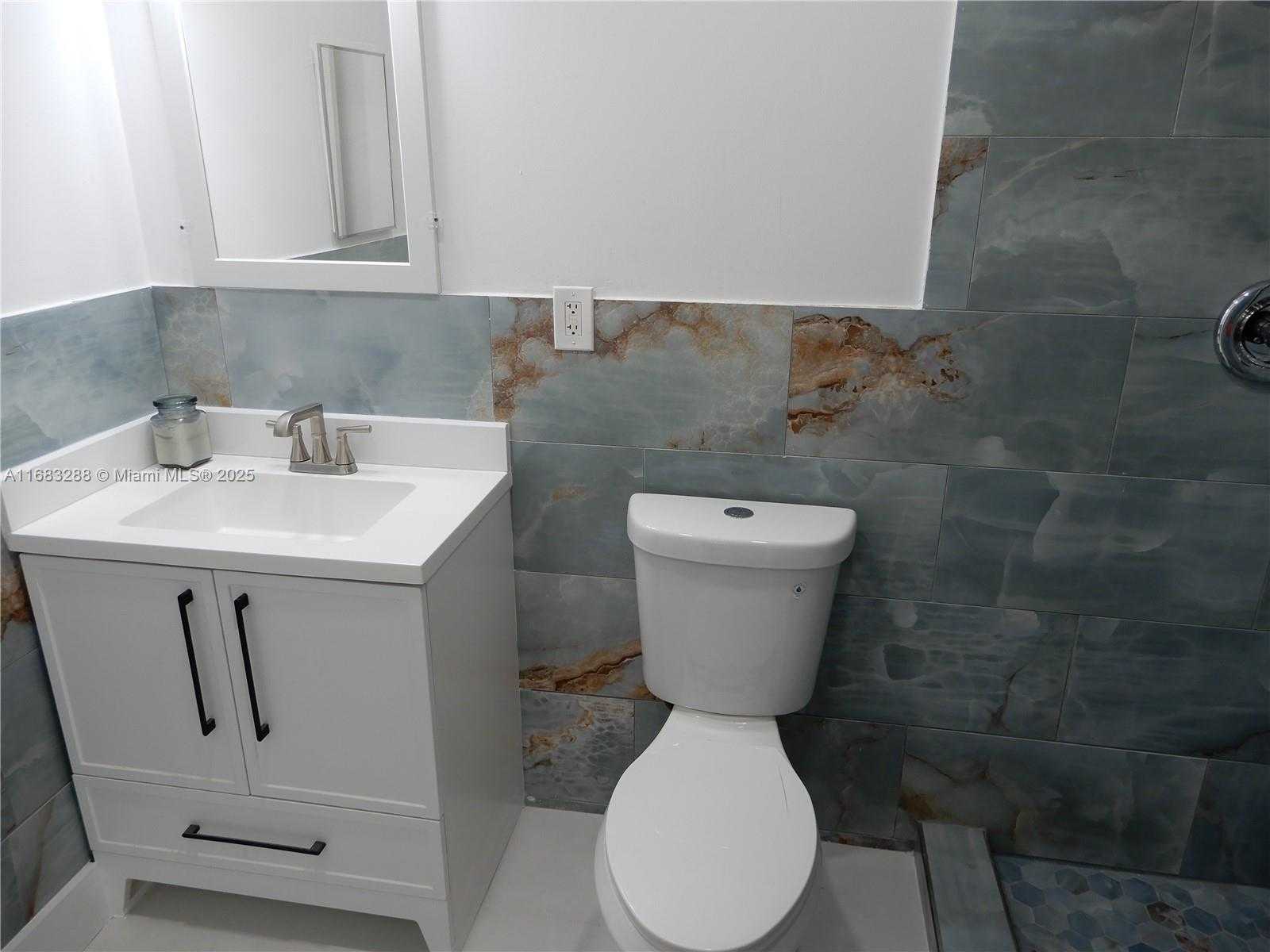 Small Image of 19901 SOUTH WEST 92ND AVE, Cutler Bay Number 11