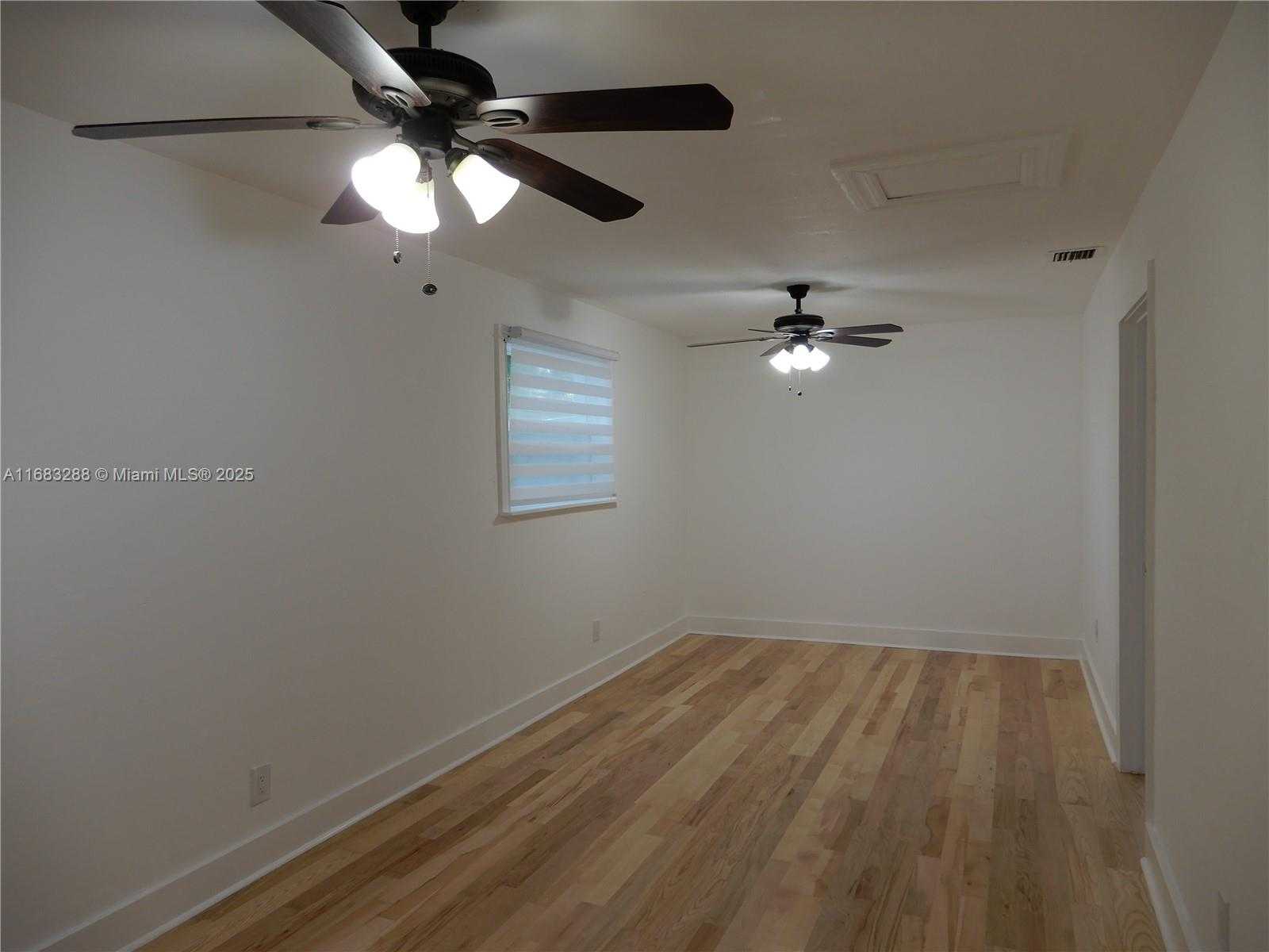 Small Image of 19901 SOUTH WEST 92ND AVE, Cutler Bay Number 13