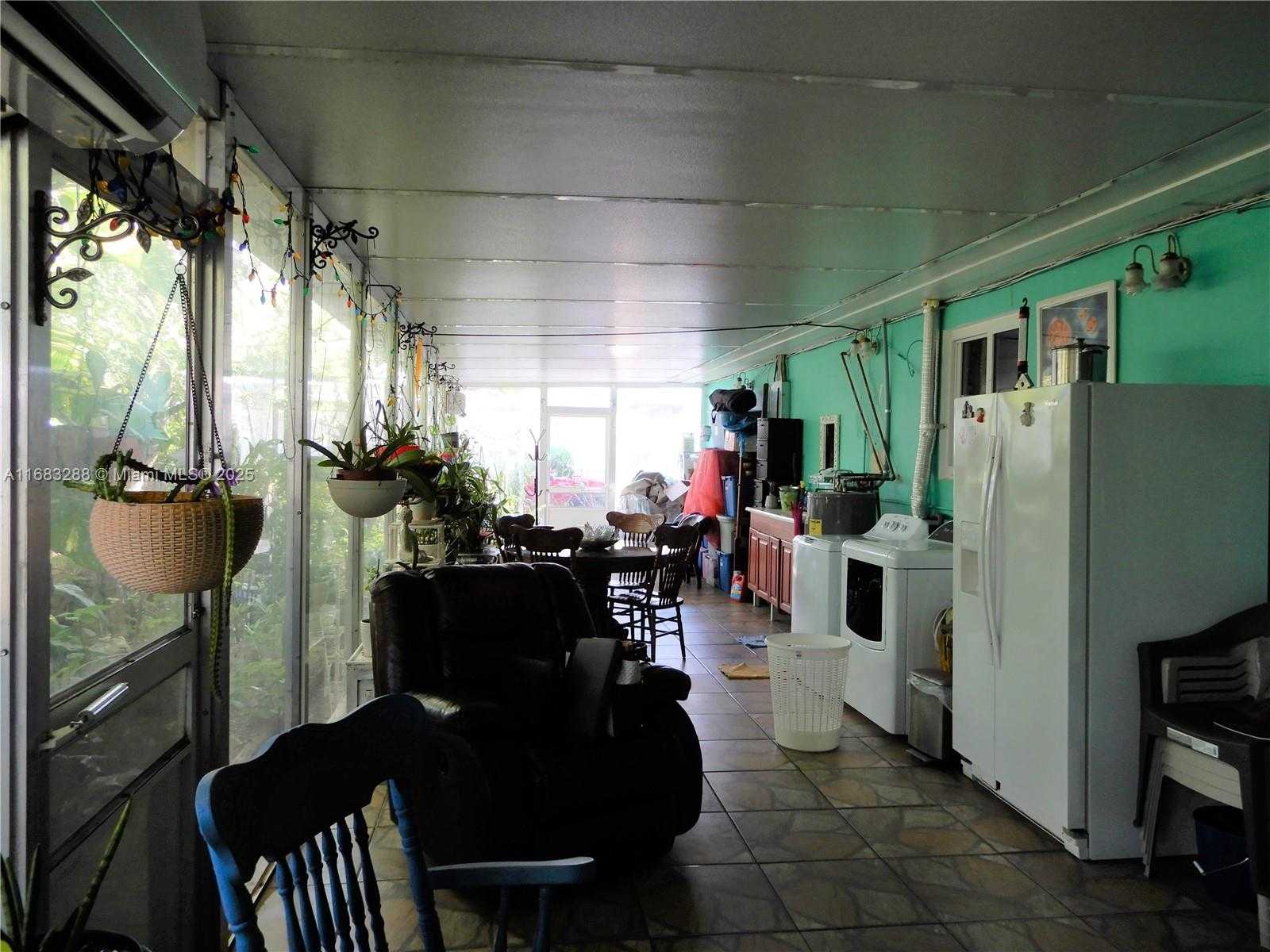 Small Image of 19901 SOUTH WEST 92ND AVE, Cutler Bay Number 21