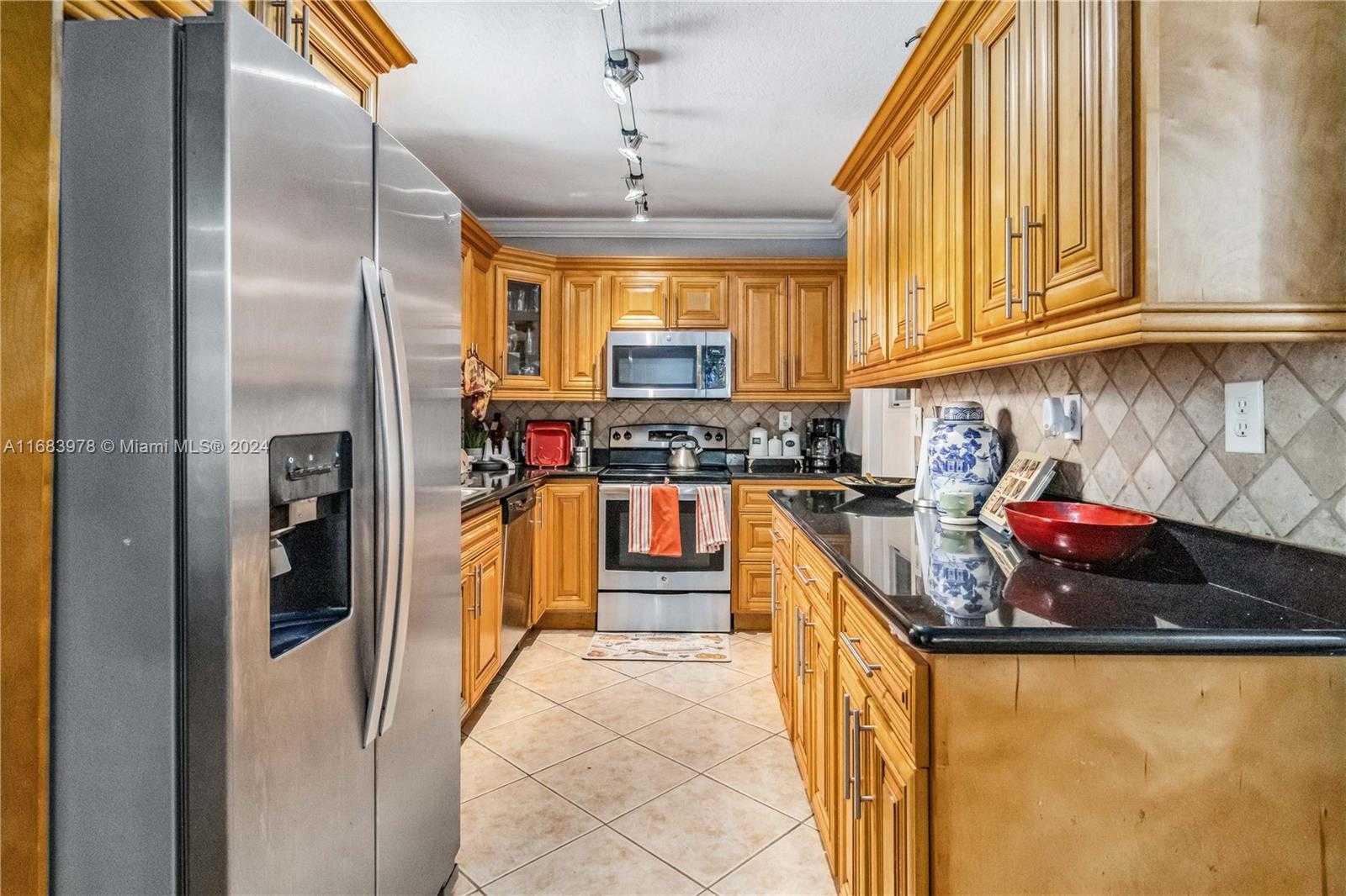 Small Image of 1240 STARDUST, North Lauderdale Number 6