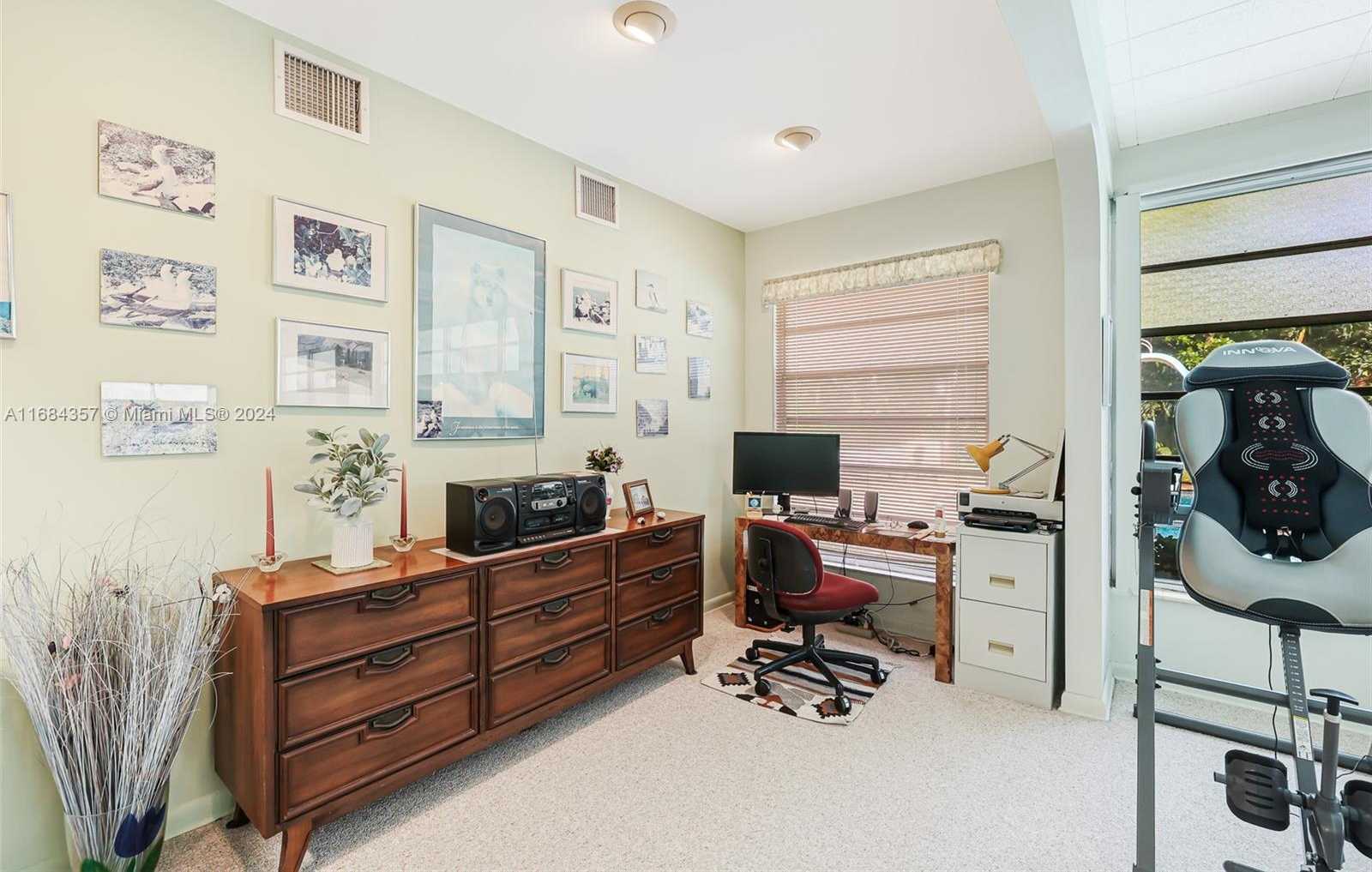 Small Image of 2889 RIVERLAND RD, Fort Lauderdale Number 14
