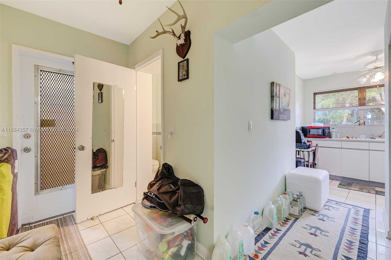 Small Image of 2889 RIVERLAND RD, Fort Lauderdale Number 25