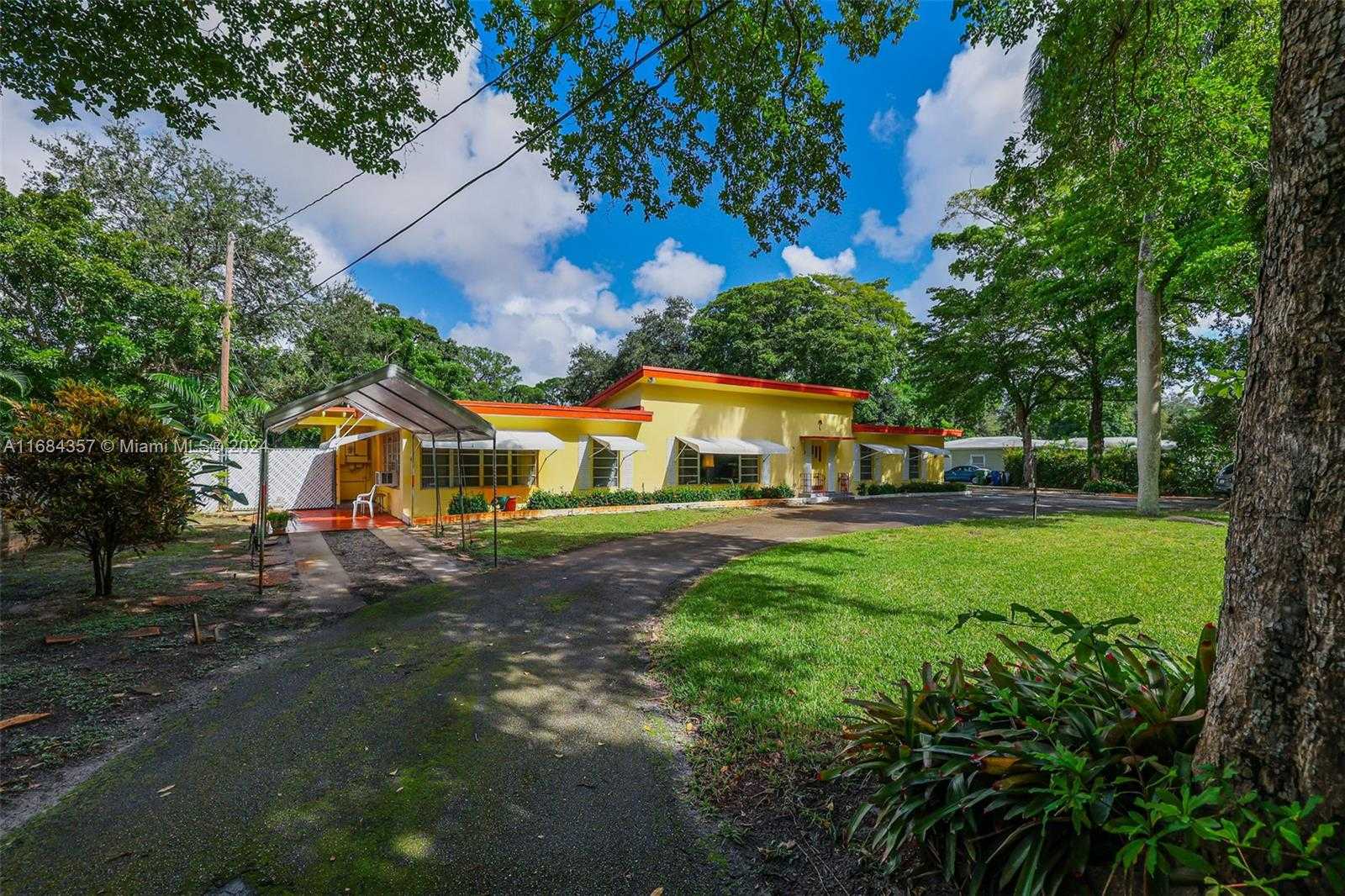Small Image of 2889 RIVERLAND RD, Fort Lauderdale Number 3