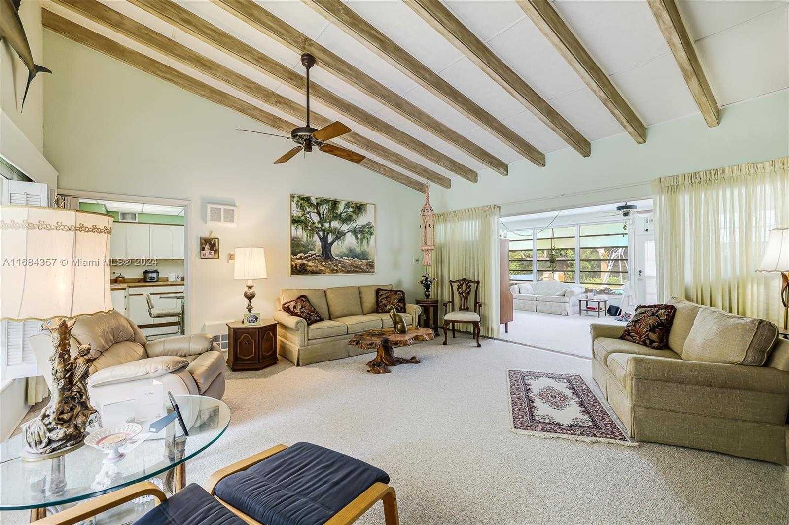Small Image of 2889 RIVERLAND RD, Fort Lauderdale Number 7