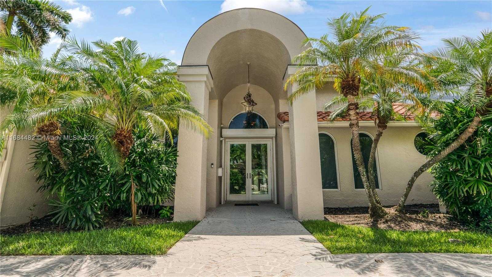 Small Image of 34 PELICAN DR, Fort Lauderdale Number 16