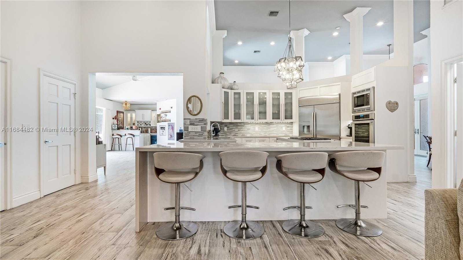 Small Image of 34 PELICAN DR, Fort Lauderdale Number 31