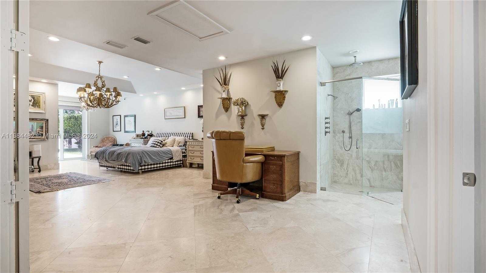 Small Image of 34 PELICAN DR, Fort Lauderdale Number 33