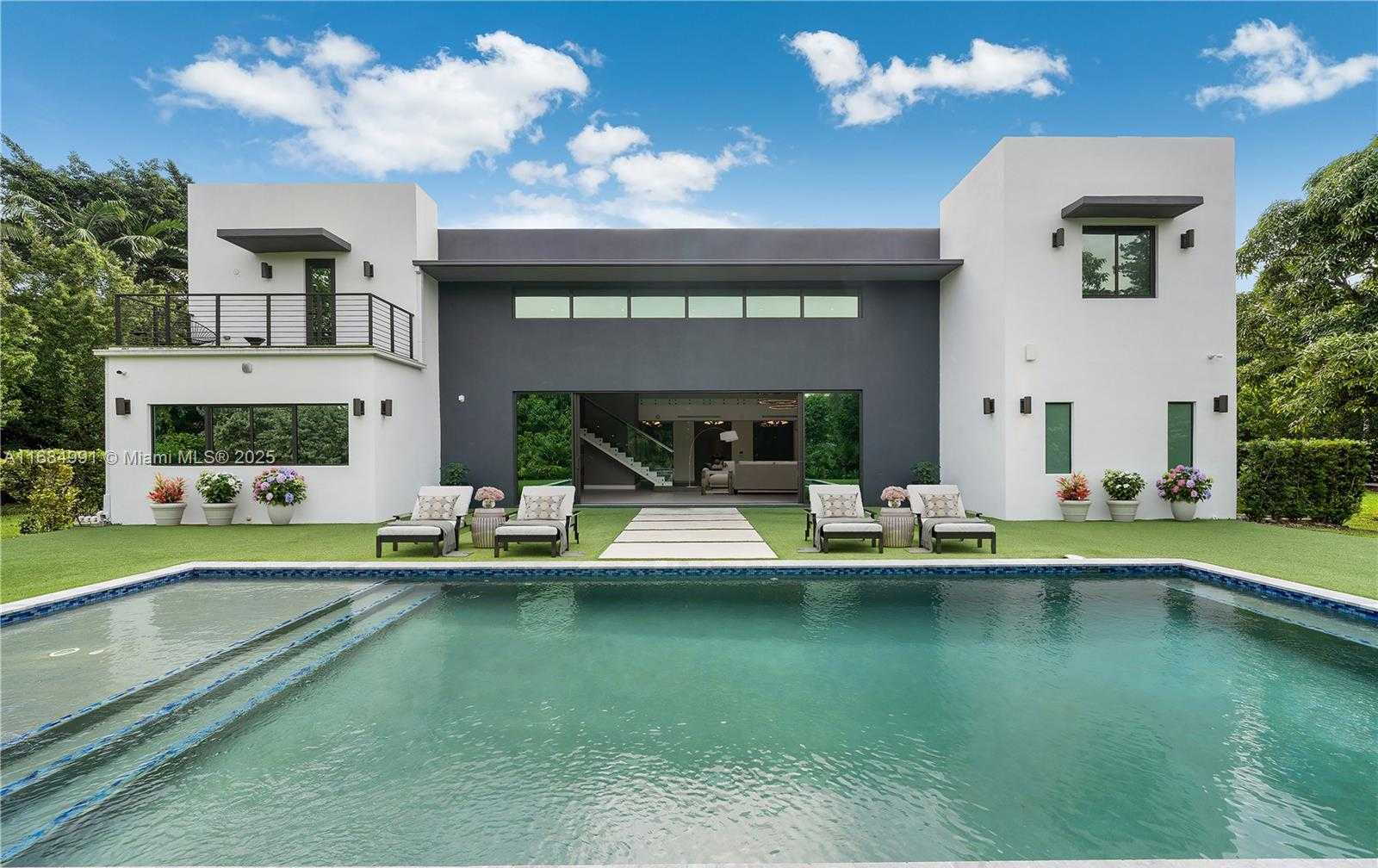 Small Image of 6695 SOUTH WEST 112TH ST, Pinecrest Number 19