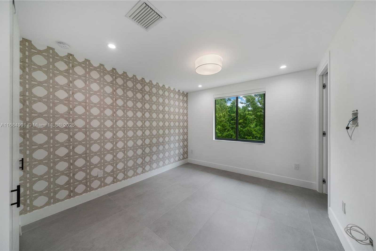 Small Image of 6695 SOUTH WEST 112TH ST, Pinecrest Number 60