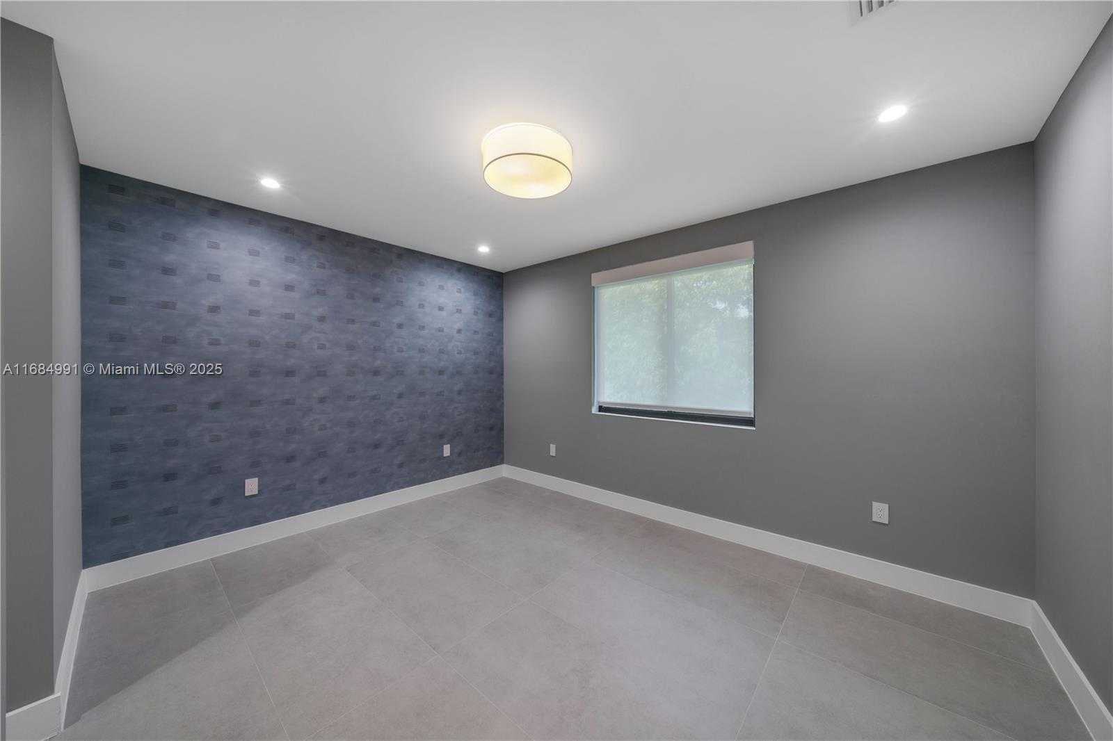 Small Image of 6695 SOUTH WEST 112TH ST, Pinecrest Number 66