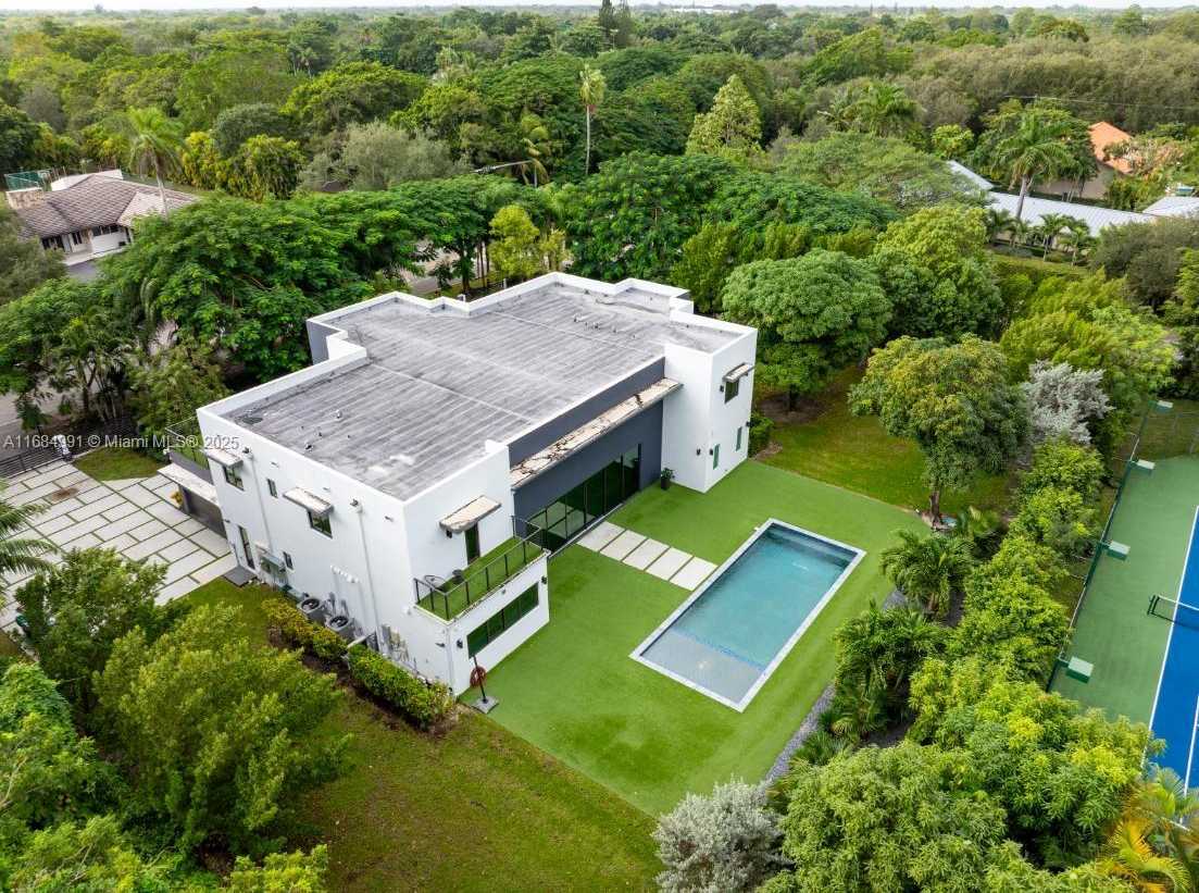 Small Image of 6695 SOUTH WEST 112TH ST, Pinecrest Number 97