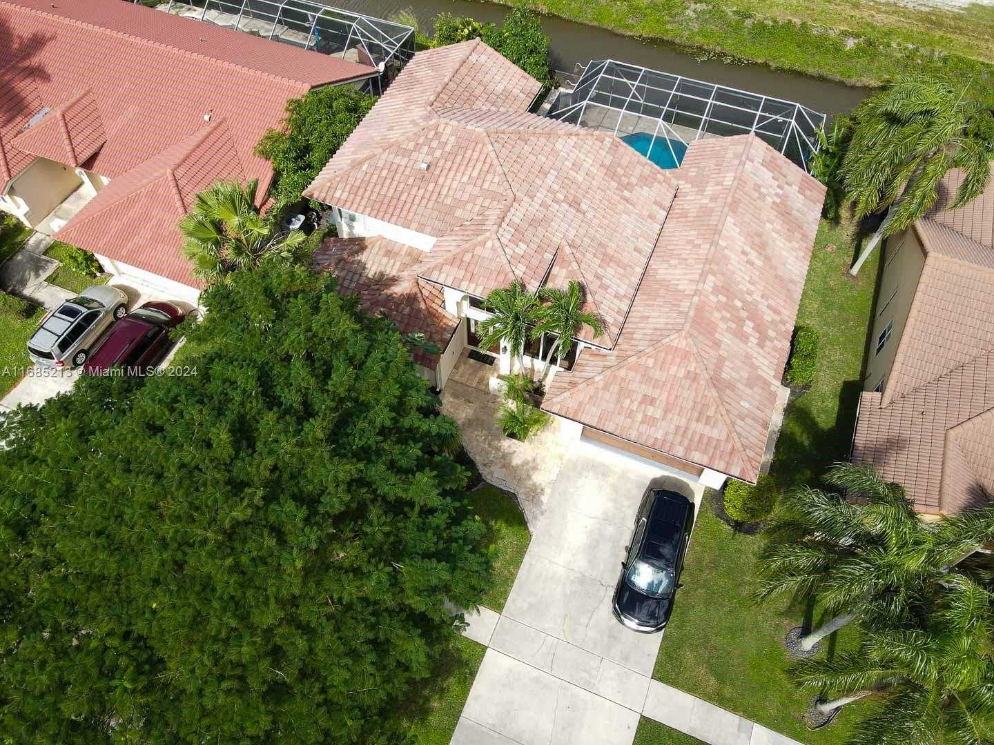 Small Image of 9669 NORTH CAROUSEL CIR N, Boca Raton Number 3