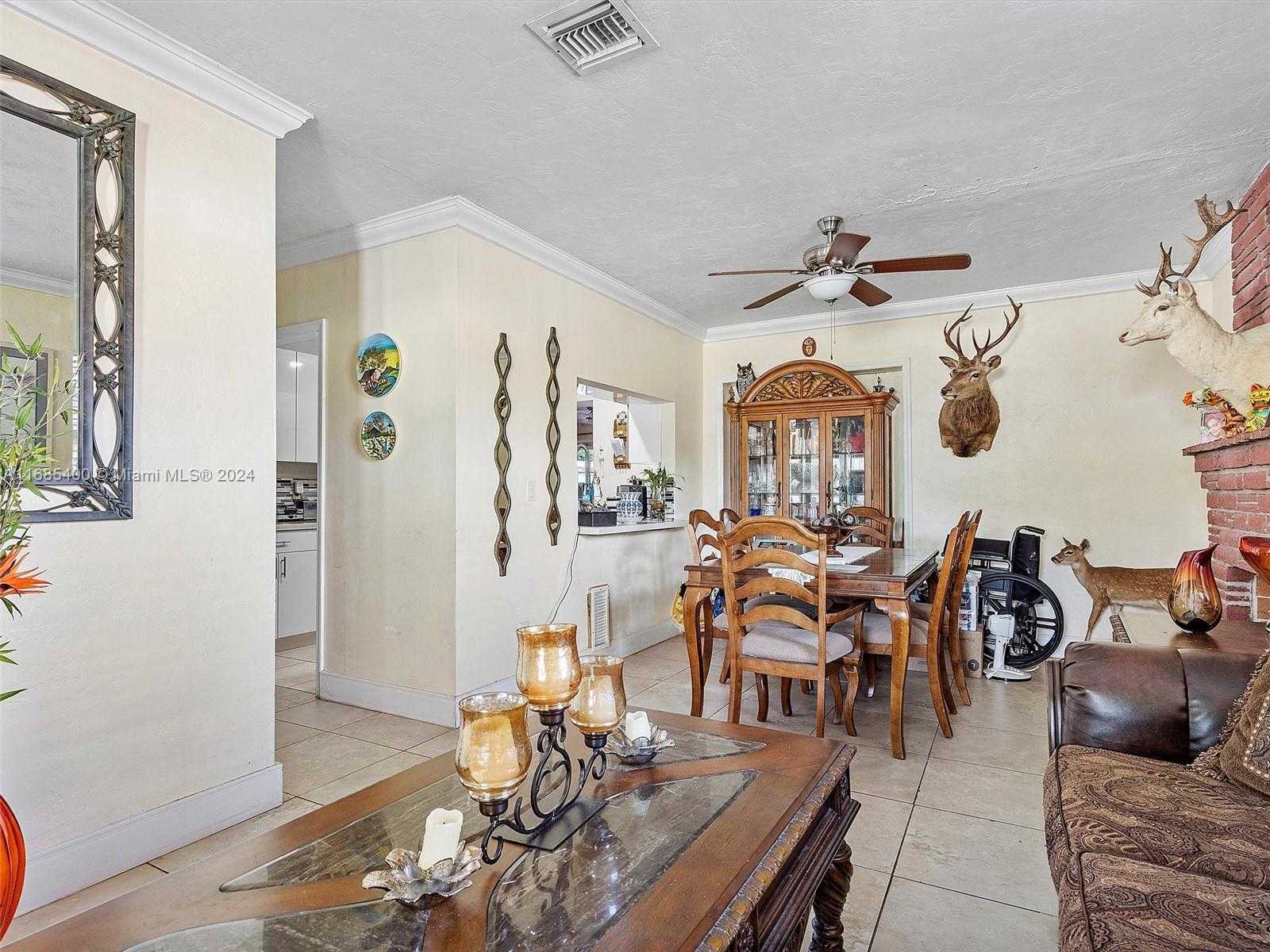 Small Image of 710 EAST 39TH ST, Hialeah Number 6