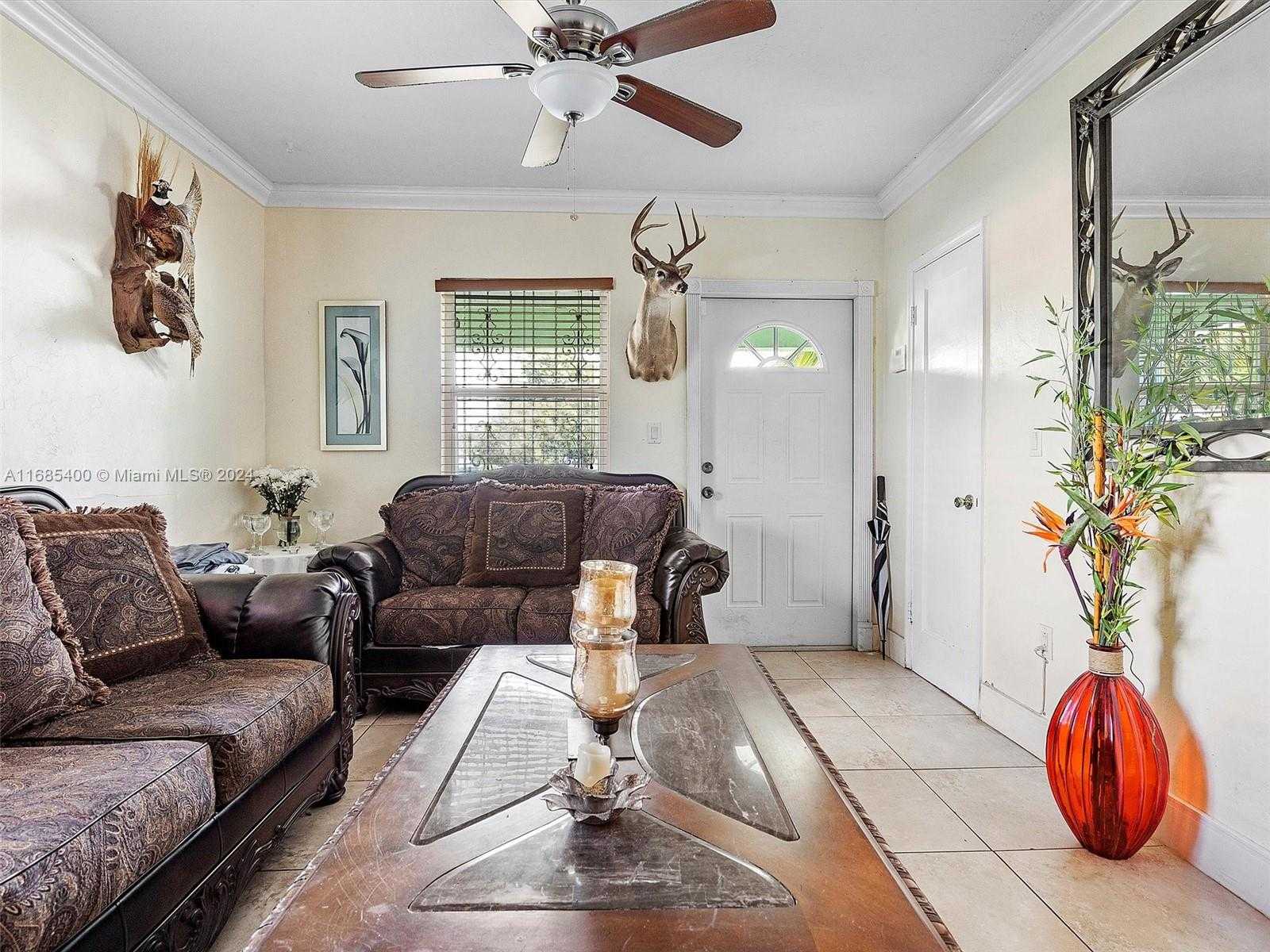Small Image of 710 EAST 39TH ST, Hialeah Number 8