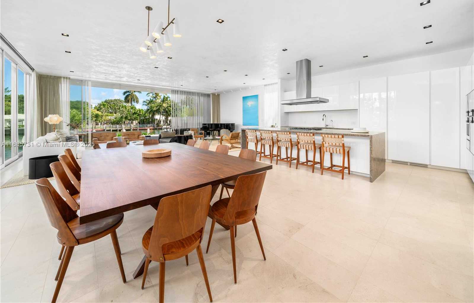 Small Image of 1041 WEST 48TH ST, Miami Beach Number 11