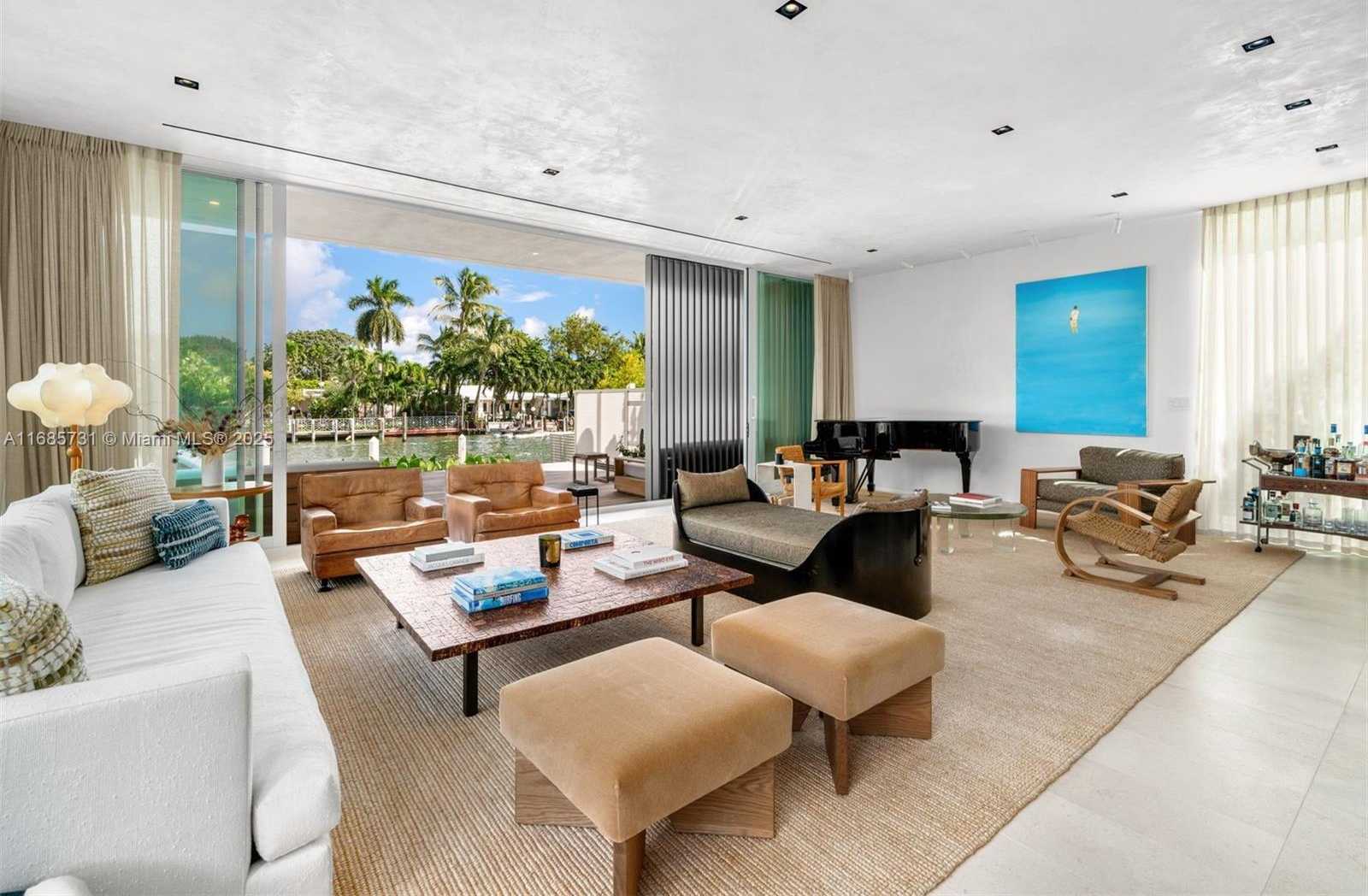 Small Image of 1041 WEST 48TH ST, Miami Beach Number 13