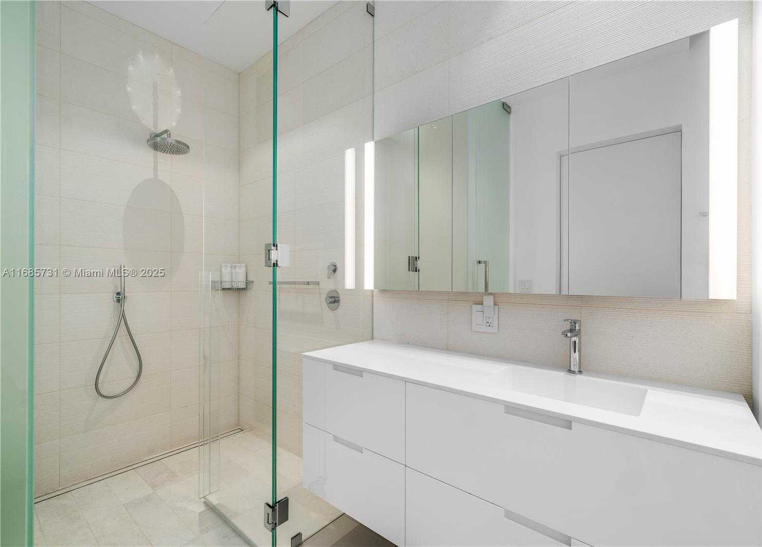 Small Image of 1041 WEST 48TH ST, Miami Beach Number 26