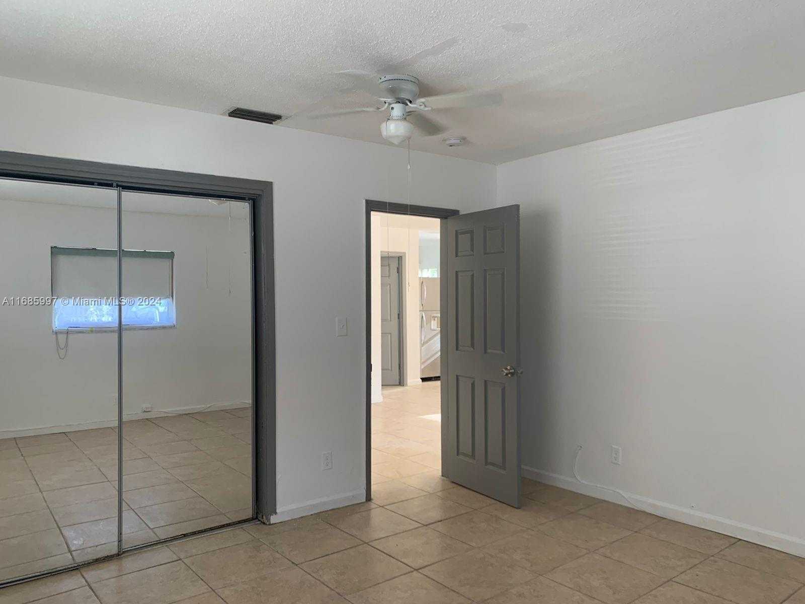 Small Image of 709 NORTH WEST 6TH ST, Hallandale Beach Number 8