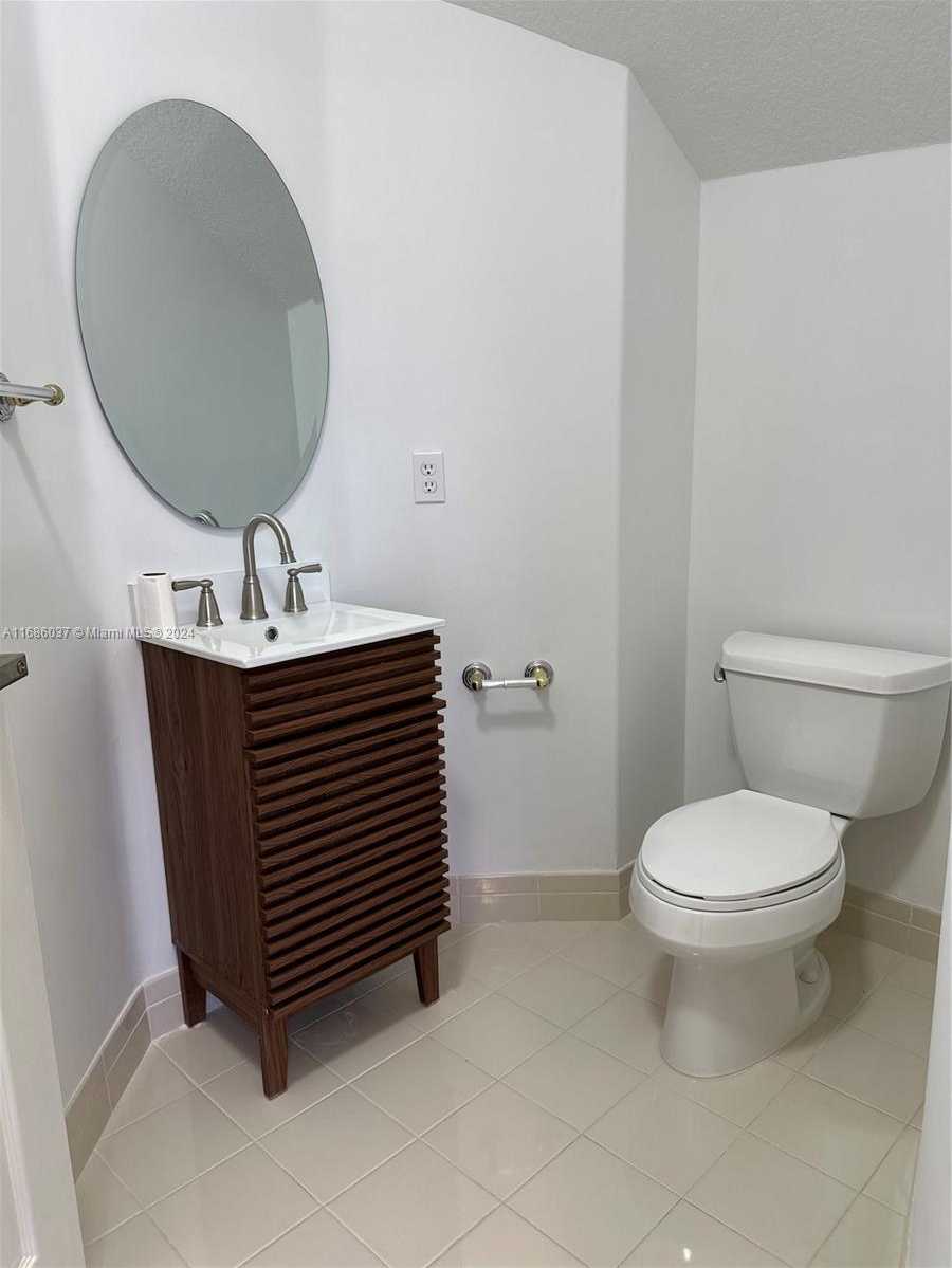 Small Image of 11388 NORTH WEST 68TH ST, Doral Number 11